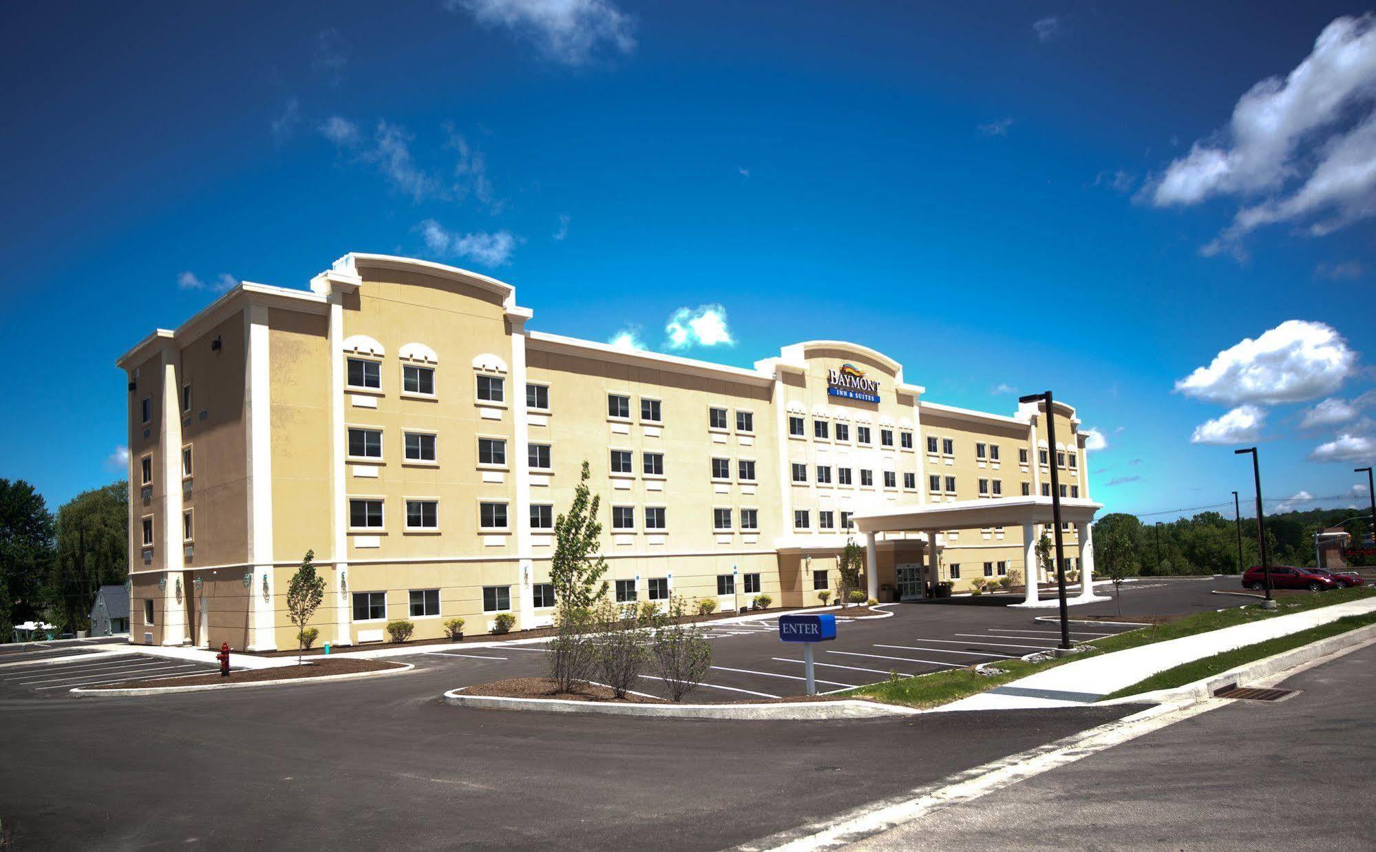 Baymont By Wyndham Erie Hotel Exterior foto